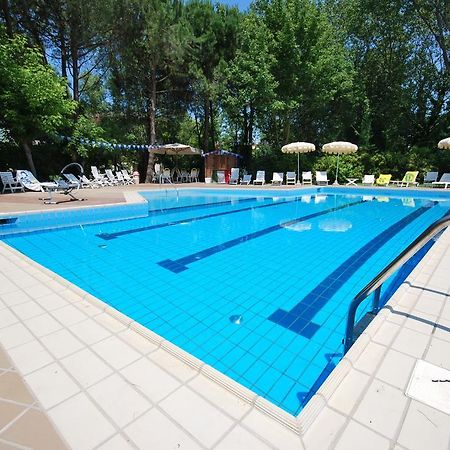 Hotel Plutone Червия Экстерьер фото